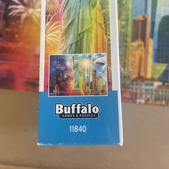 BUFFALO NIGHT & DAY 1000 PIECE JIGSAW-LADY LIBERTY Complete Fireworks 11840 - Picture 8 of 9
